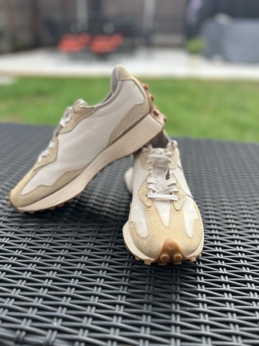New balance 327 moonbeam - new,
