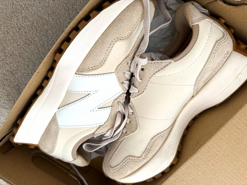 New balance 327 - new, 4