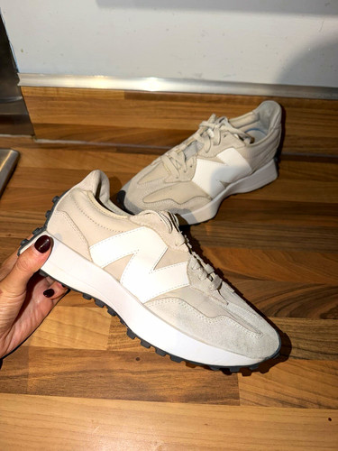 New balance 327 beige white - new, beige/white